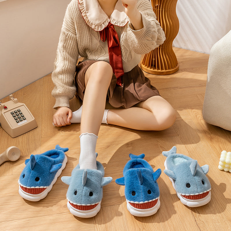 Fluffy Slippers Women Home Flat Cartoon Luxury Designer Shoes Girls Cute Fashion Winter Platform Fuzzy Fur Slides Warm Footwear
