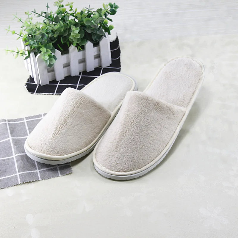 5 Pairs of a Dozen Slippers Men Women Hotel Disposable Slippers Hospitality Travel Comfortable High-Quality Slides Sandals