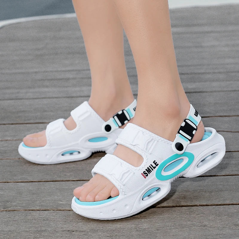 2026 Summer Men's Outdoor Clogs Beach Sandals Breathable Slippers EVA Soft Slides Mens Casual Garden Shoes Male Beach Slippers