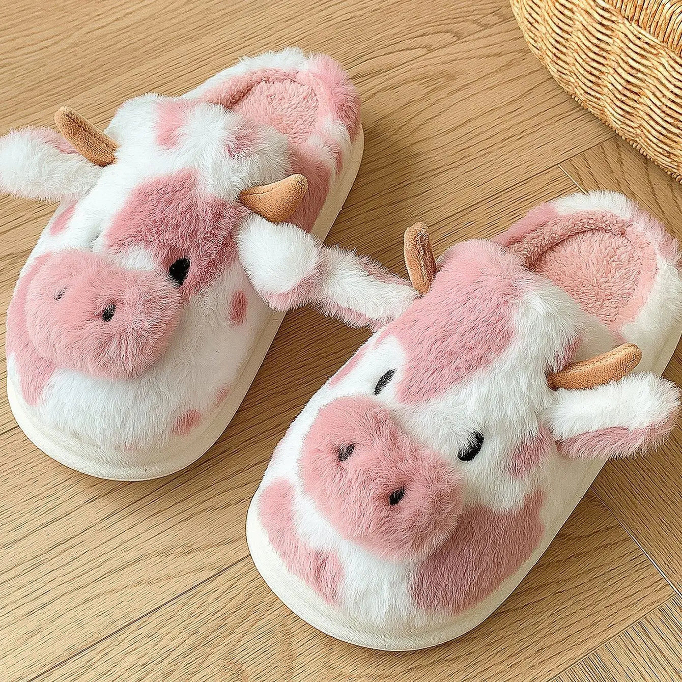 Women's Slippers with Spotted Cow Hair and Indoor Slippers, Warm and Thick-Soled Plush for Autumn and Winter