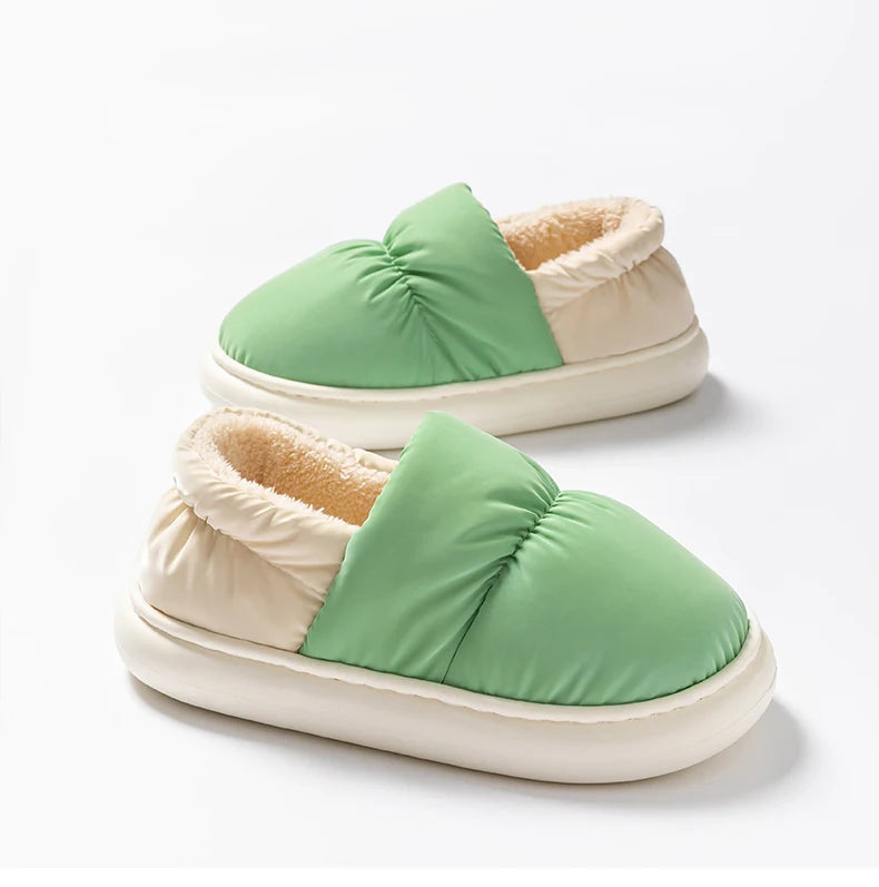 Ladies Heel Coverage Fleece Slippers Down-proof Fabric Shoes Non-Slip Winter House Shoes with Soft Sole for Home and Outdoor Use