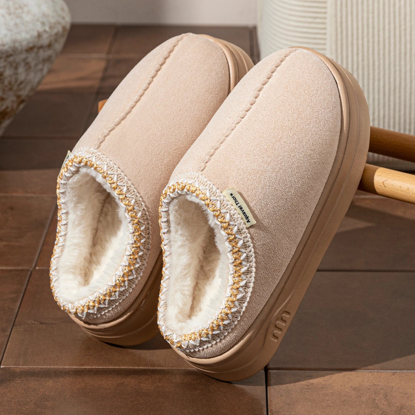 Winter Fashion Simple Fuzzy Home Lady's Shoes Warm Couples Indoor Leisure Soft Sole Women's Slippers Non-slip Fuzzy Bedroom