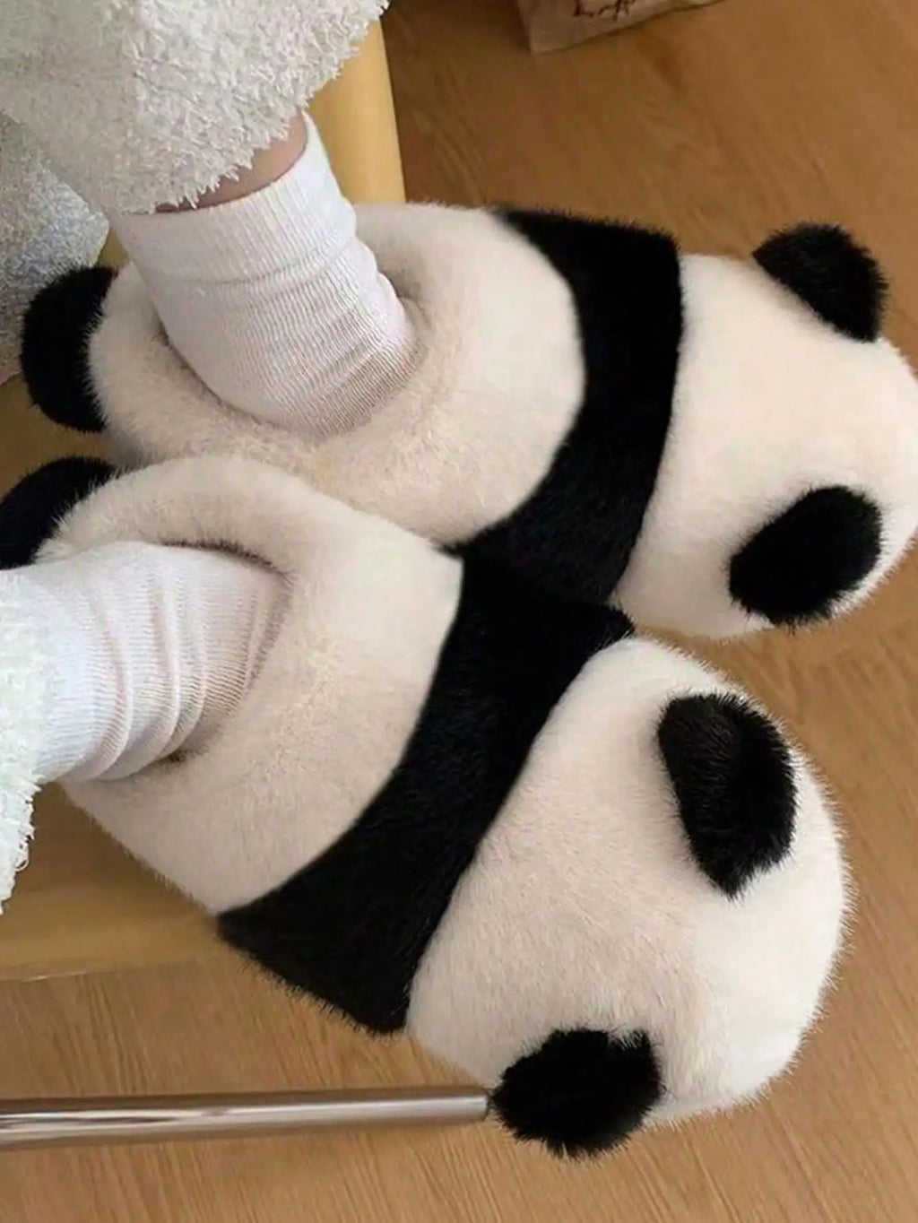 Fashionable Cute Panda Slippers Cartoon Home Slippers Warm Stylish Comfortable Ladies Winter Couple Autumn Winter Slippers
