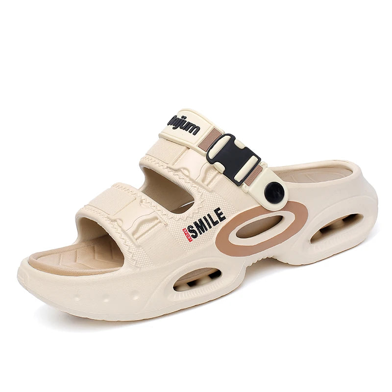 2026 Summer Men's Outdoor Clogs Beach Sandals Breathable Slippers EVA Soft Slides Mens Casual Garden Shoes Male Beach Slippers