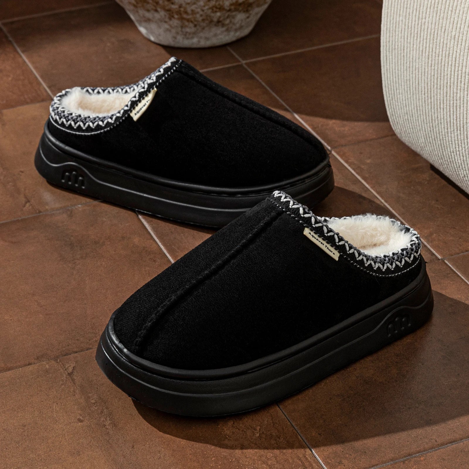 Winter Fashion Simple Fuzzy Home Lady's Shoes Warm Couples Indoor Leisure Soft Sole Women's Slippers Non-slip Fuzzy Bedroom
