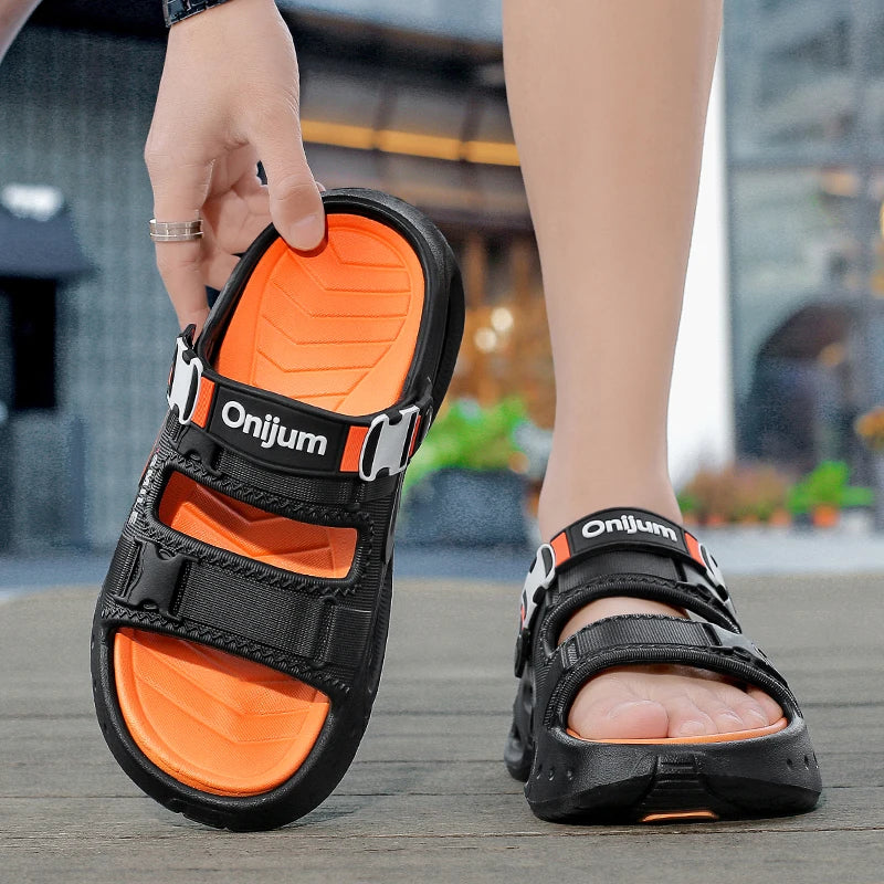 2026 Summer Men's Outdoor Clogs Beach Sandals Breathable Slippers EVA Soft Slides Mens Casual Garden Shoes Male Beach Slippers
