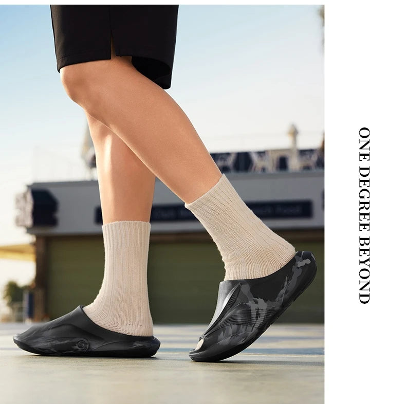 361 Degrees Furious Men Slippers Outdoors Breathable Soft Anti-slip Antiskid Sandal Flexible Durable Stable Male Shoes 672521113