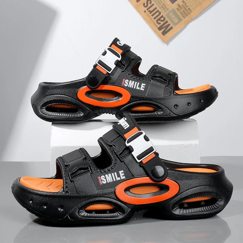2026 Summer Men's Outdoor Clogs Beach Sandals Breathable Slippers EVA Soft Slides Mens Casual Garden Shoes Male Beach Slippers