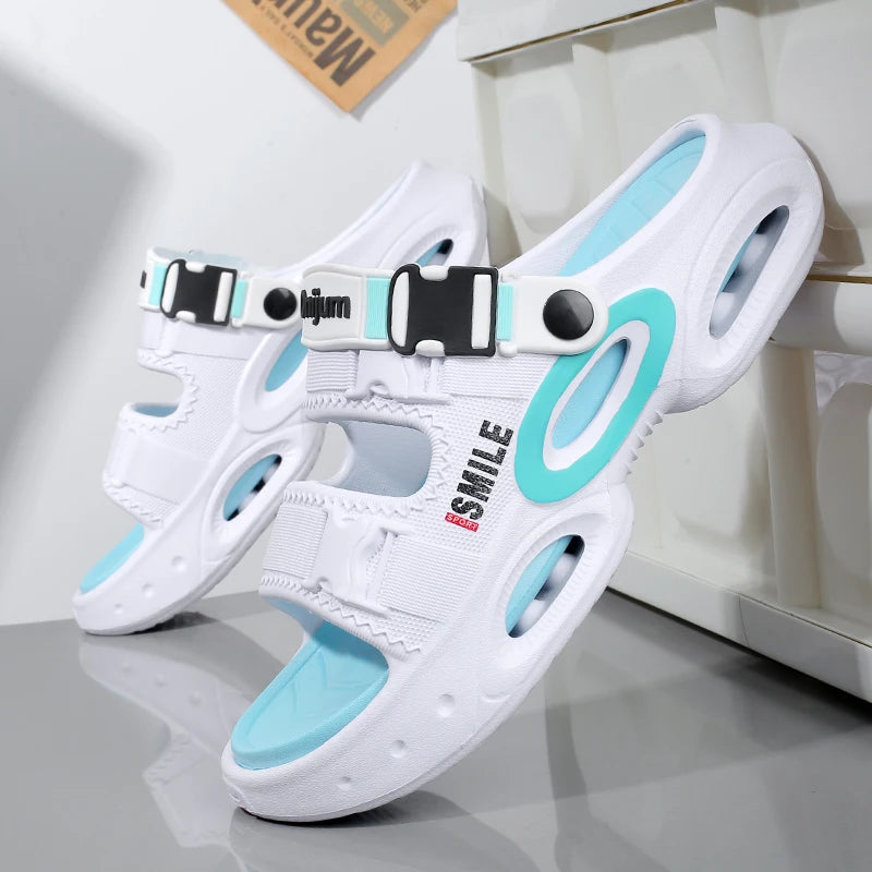 2026 Summer Men's Outdoor Clogs Beach Sandals Breathable Slippers EVA Soft Slides Mens Casual Garden Shoes Male Beach Slippers