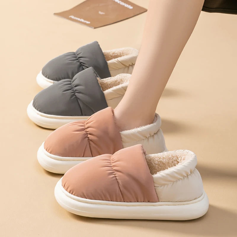 Ladies Heel Coverage Fleece Slippers Down-proof Fabric Shoes Non-Slip Winter House Shoes with Soft Sole for Home and Outdoor Use