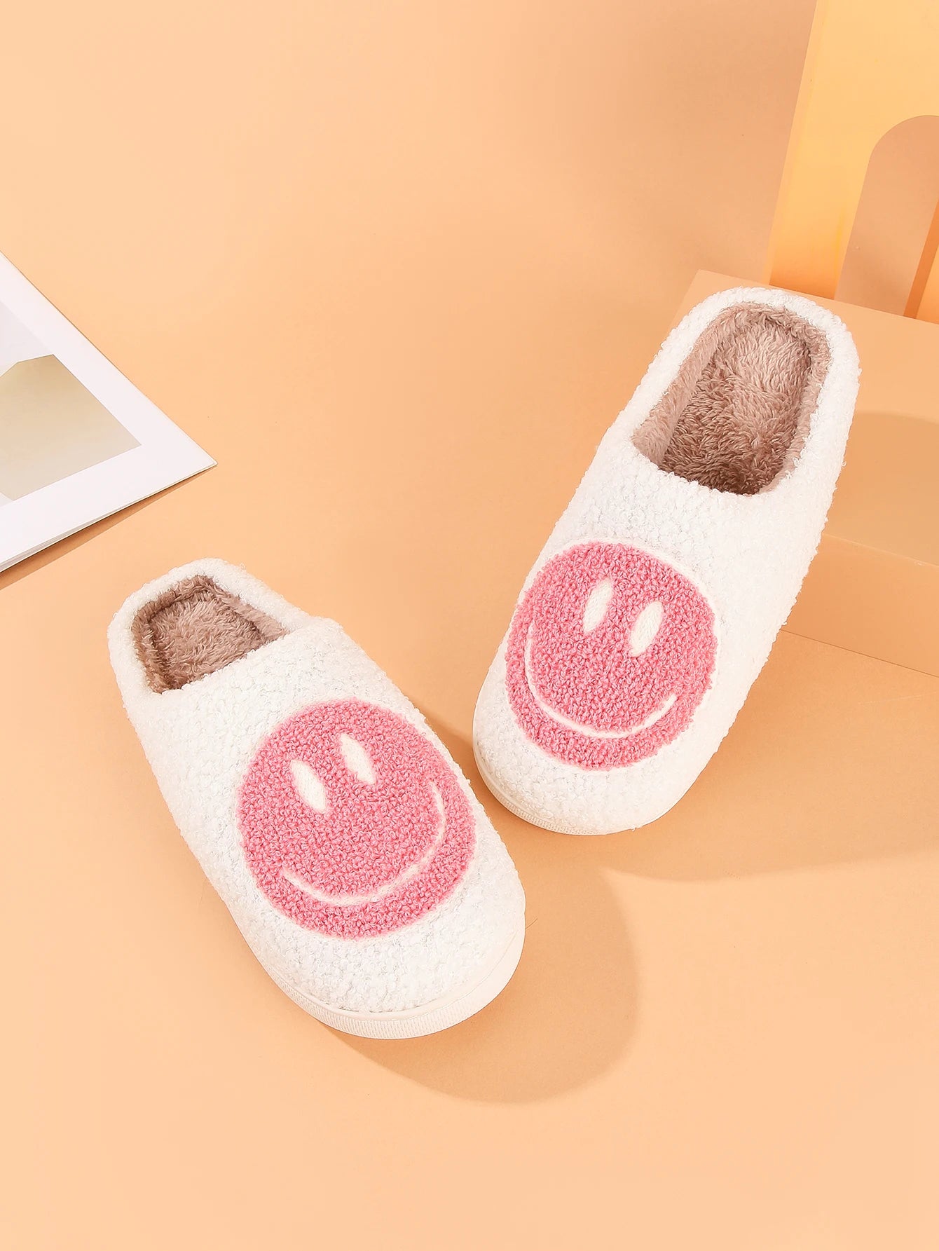 Women's Winter High-End Cotton Slippers, Women's Indoor Home Plush Warm Maternity Slippers, Couple Slippers with Added Fleece for Men in Autumn and Winter