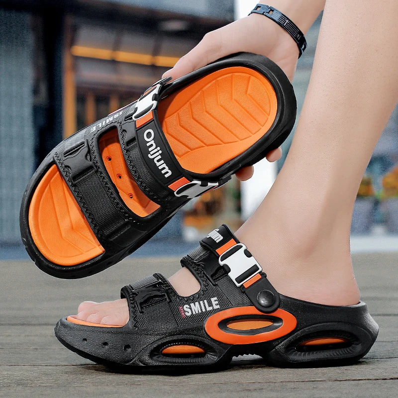 2026 Summer Men's Outdoor Clogs Beach Sandals Breathable Slippers EVA Soft Slides Mens Casual Garden Shoes Male Beach Slippers