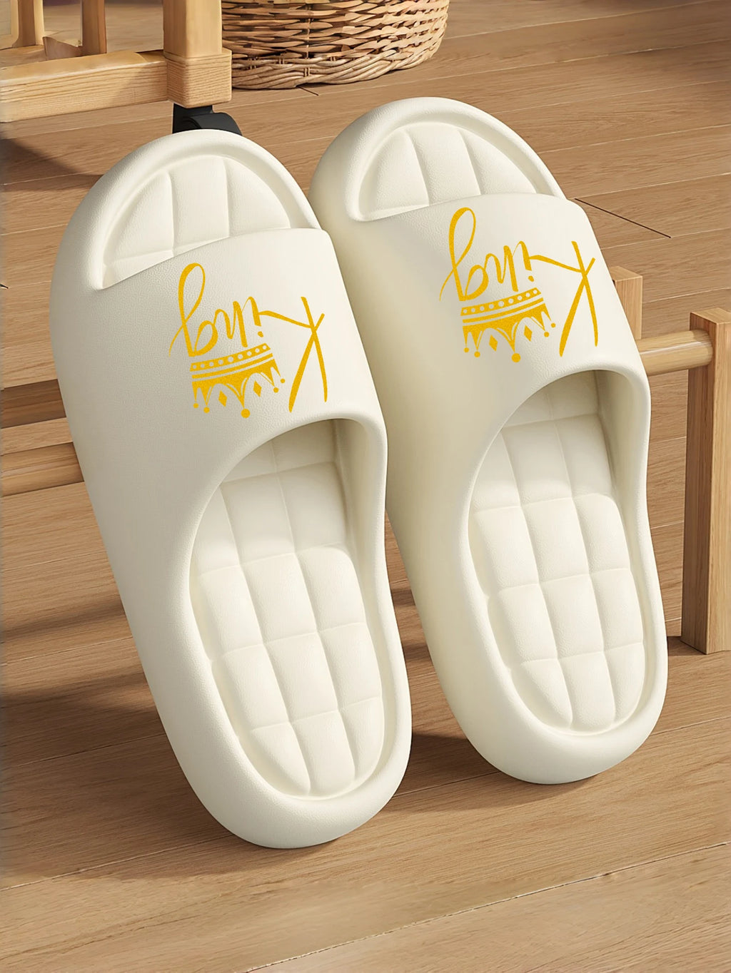 New Casual Innovative Design King Unisex Eva Soft-Soled Lightweight Home Slippers High-Quality Exclusive Brand Slippers